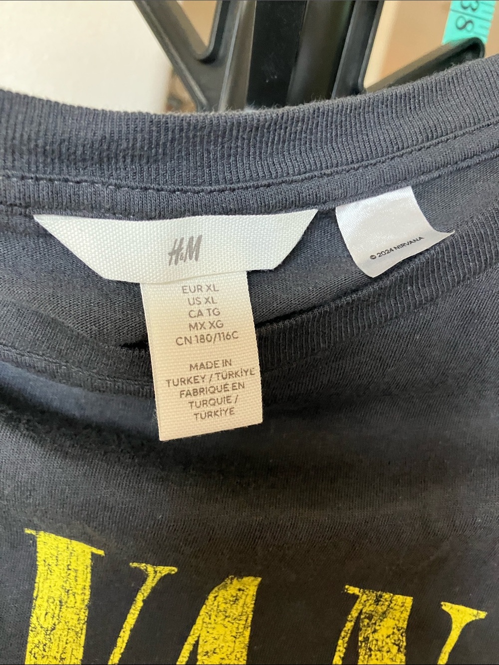 NIRVANA grey
Tee with Yellow Logo - Picture 4 of 4